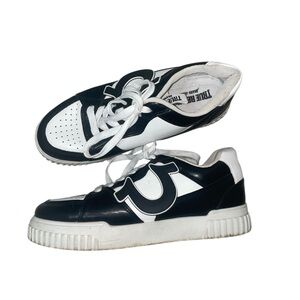 True Religion Stasha Sneaker Black and White Womens 8
